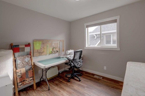 33 Willowbrook Crescent Nw, Airdrie, AB - Indoor Photo Showing Other Room