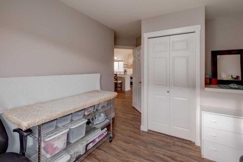 33 Willowbrook Crescent Nw, Airdrie, AB - Indoor
