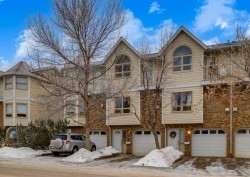 4-115 23 Avenue NE Calgary, AB T2E 1V6
