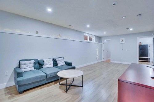 62 Taracove Estate Drive Ne, Calgary, AB - Indoor Photo Showing Other Room