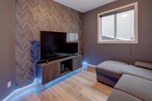 89 Cougar Ridge View Sw, Calgary, AB - Indoor