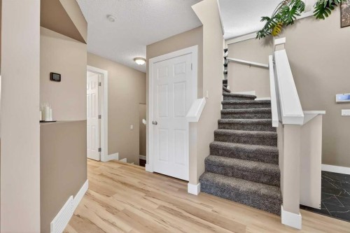 5318 Copperfield Gate Se, Calgary, AB - Indoor Photo Showing Other Room