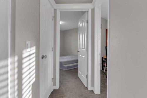 178 Evansmeade Common Nw, Calgary, AB - Indoor Photo Showing Other Room