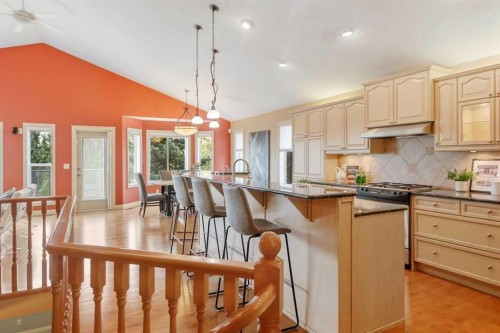 55 Billy Haynes Trail, Okotoks, AB - Indoor Photo Showing Kitchen With Upgraded Kitchen