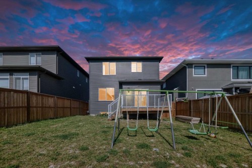 105 Creekside Way Sw, Calgary, AB - Outdoor