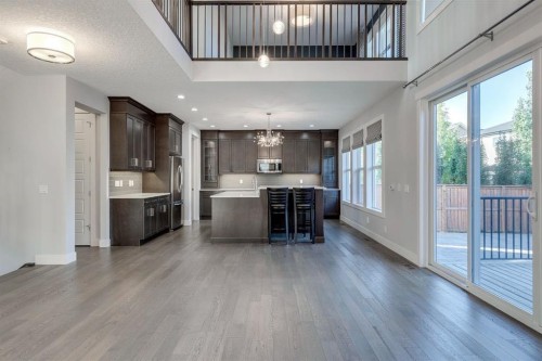 427 Canals Boulevard Sw, Airdrie, AB - Indoor Photo Showing Kitchen