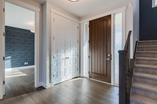 427 Canals Boulevard Sw, Airdrie, AB - Indoor Photo Showing Other Room