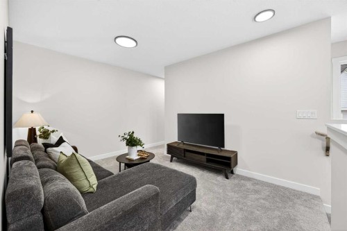 306 Alpine Boulevard, Calgary, AB - Indoor