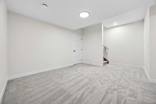 306 Alpine Boulevard, Calgary, AB - Indoor Photo Showing Other Room