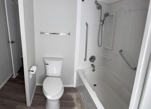 206 Polar Avenue, High River, AB 