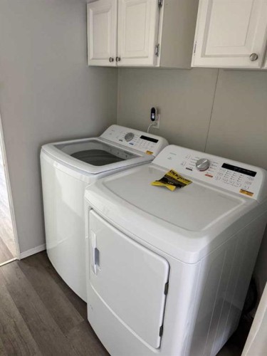 206 Polar Avenue, High River, AB 