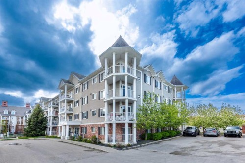 5408-69 Country Village Manor NE Calgary, AB T3K 0T1