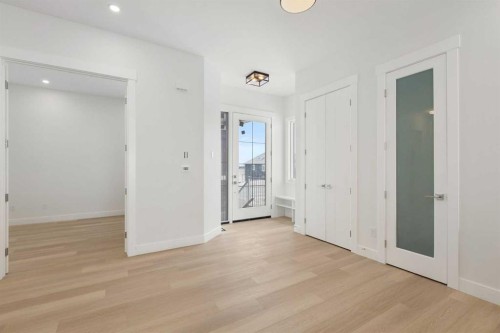 376 Muirfield Crescent, Lyalta, AB - Indoor Photo Showing Other Room