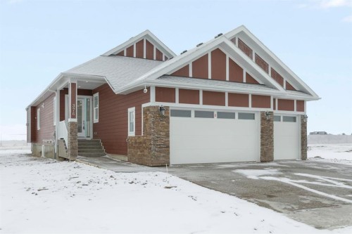376 Muirfield Crescent, Lyalta, AB - Outdoor With Facade
