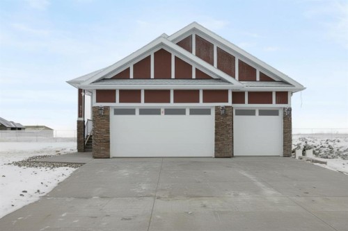376 Muirfield Crescent, Lyalta, AB - Outdoor
