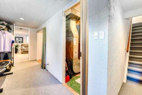 3815 Parkhill Place Sw, Calgary, AB - Indoor