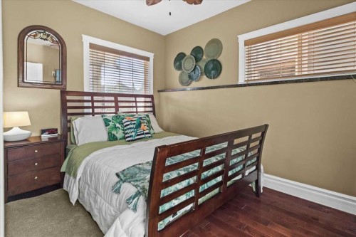 935 Bayside Drive Sw, Airdrie, AB - Indoor Photo Showing Bedroom