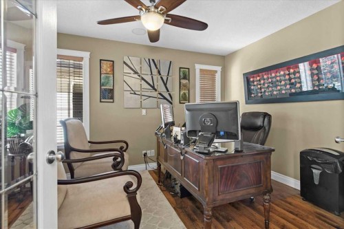 935 Bayside Drive Sw, Airdrie, AB - Indoor Photo Showing Office