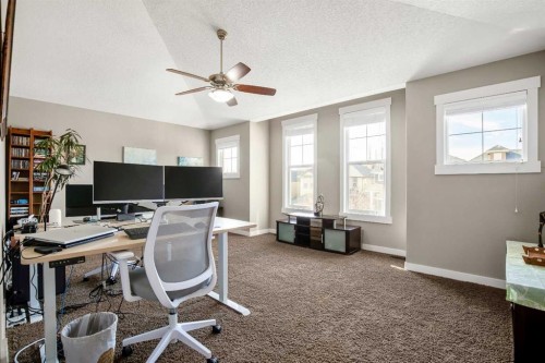 372 Evanspark Circle Nw, Calgary, AB - Indoor Photo Showing Office
