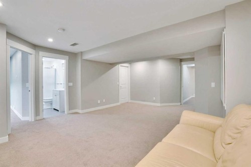 157 Rainbow Falls Boulevard, Chestermere, AB - Indoor