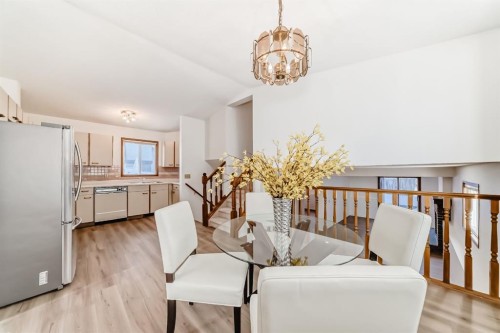 20 Cedardale Hill Sw, Calgary, AB - Indoor