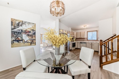 20 Cedardale Hill Sw, Calgary, AB - Indoor Photo Showing Dining Room