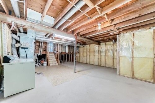 20 Cedardale Hill Sw, Calgary, AB - Indoor