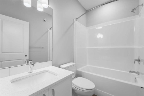 599 Mahogany Road Se, Calgary, AB - Indoor Photo Showing Bathroom