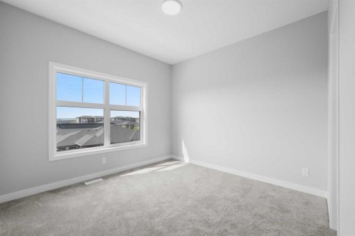 607 Mahogany Road Se, Calgary, AB - Indoor Photo Showing Other Room
