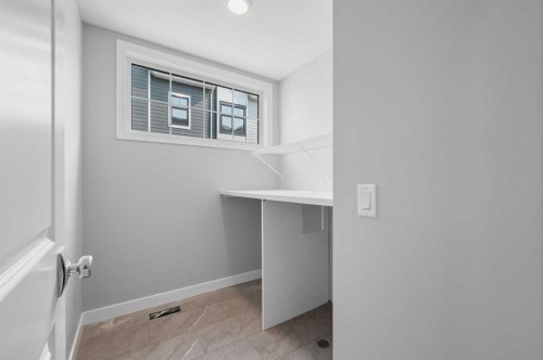 607 Mahogany Road Se, Calgary, AB - Indoor Photo Showing Other Room