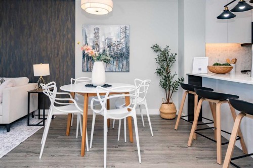 3122-95 Burma Star Road Sw, Calgary, AB - Indoor Photo Showing Dining Room