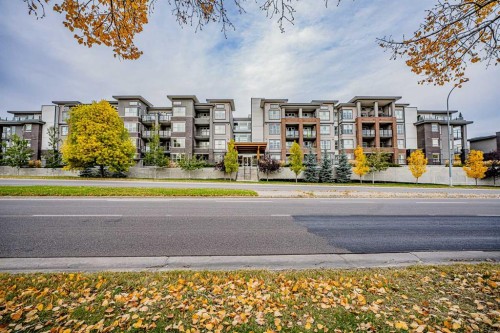 3122-95 Burma Star Road Sw, Calgary, AB - Outdoor With Facade