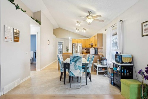 99 Inverness Park Se, Calgary, AB - Indoor Photo Showing Dining Room