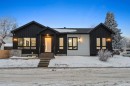 27 Glacier Drive Sw, Calgary, AB  - Outdoor 