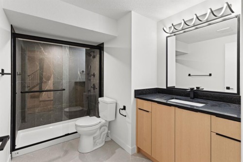 27 Glacier Drive Sw, Calgary, AB - Indoor Photo Showing Bathroom