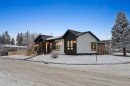 27 Glacier Drive Sw, Calgary, AB  - Outdoor 