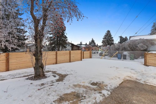 27 Glacier Drive Sw, Calgary, AB - Outdoor