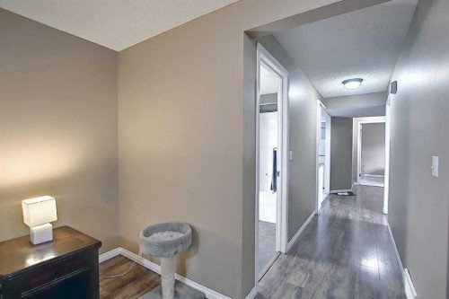 1 Prestwick Mount Se, Calgary, AB - Indoor Photo Showing Other Room
