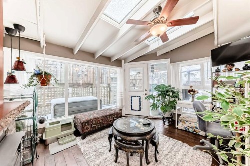 5923 Thorncliffe Drive Nw, Calgary, AB - Indoor With Fireplace