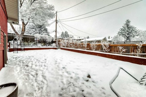 5923 Thorncliffe Drive Nw, Calgary, AB - Outdoor With Deck Patio Veranda