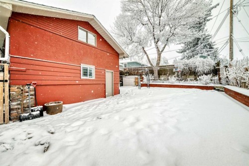 5923 Thorncliffe Drive Nw, Calgary, AB - Outdoor With Exterior