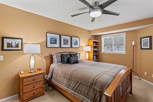 39 Mt Aberdeen Manor Se, Calgary, AB - Indoor Photo Showing Bedroom