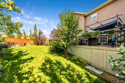 101 Rockford Road Nw, Calgary, AB - Outdoor