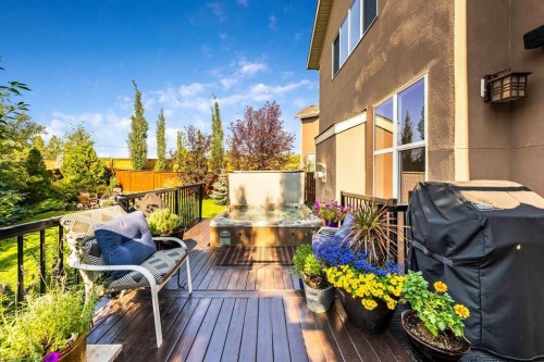101 Rockford Road Nw, Calgary, AB - Outdoor With Deck Patio Veranda With Exterior
