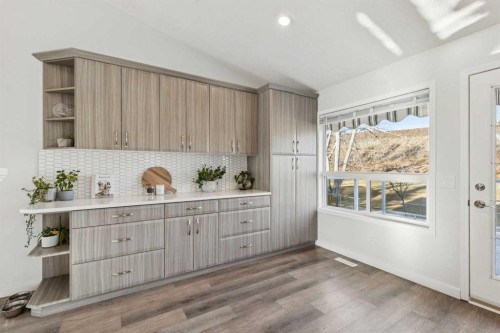 36 Riverview Drive, Cochrane, AB - Indoor Photo Showing Other Room