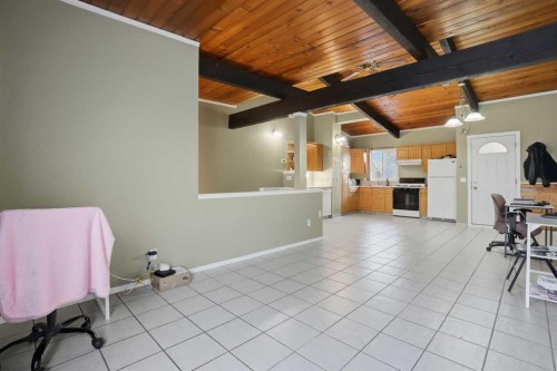 107 Pinemont Bay Ne, Calgary, AB - Indoor