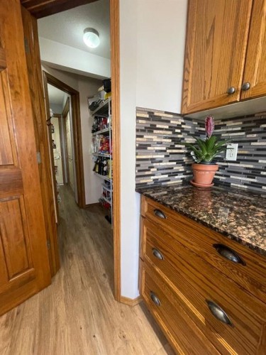63 Glensummit Close, Cochrane, AB - Indoor Photo Showing Other Room