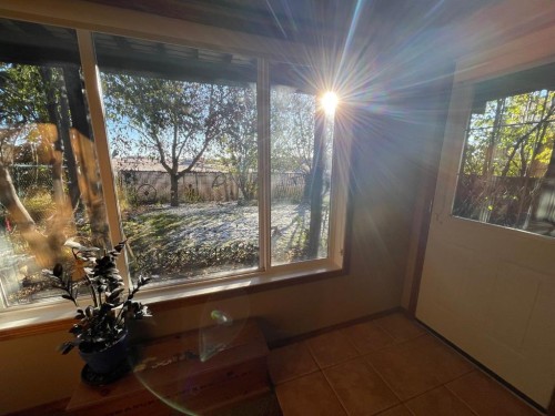 63 Glensummit Close, Cochrane, AB -  Photo Showing Other Room