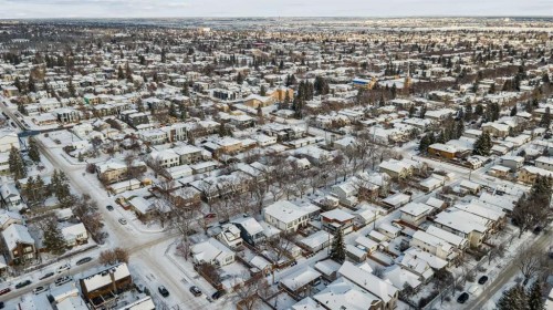 811 19 Avenue Nw, Calgary, AB - Outdoor With View