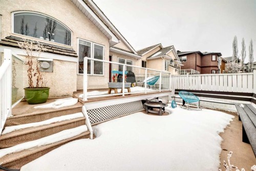 3263 Signal Hill Drive Sw, Calgary, AB - Outdoor